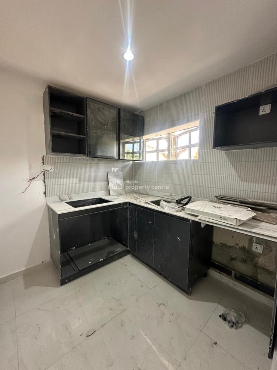𝐖𝐄𝐋𝐋 𝐌𝐀𝐈𝐍𝐓𝐀𝐈𝐍𝐄𝐃 2 𝐁𝐄𝐃𝐑𝐎𝐎𝐌 𝐀𝐏𝐀𝐑𝐓𝐌𝐄𝐍𝐓, Victoria Island, Victoria Island (vi), Lagos, Flat / Apartment for Rent