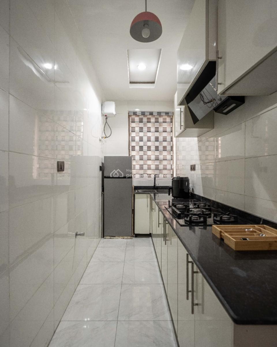 2 Bedroom Flat, Saheed Bankole Estate, Ologolo, Lekki, Lagos, Flat / Apartment for Sale