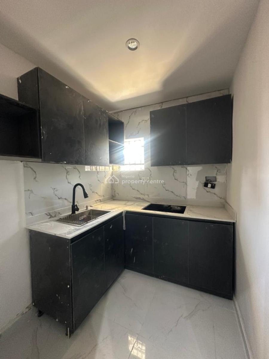 𝐍𝐄𝐖𝐋𝐘 𝐑𝐄𝐍𝐎𝐕𝐀𝐓𝐄𝐃 𝐌𝐈𝐍𝐈 𝐅𝐋𝐀𝐓 𝐀𝐏𝐀𝐑𝐓𝐌𝐄𝐍𝐓, Victoria Island Lagos, Victoria Island (vi), Lagos, Mini Flat (room and Parlour) for Rent