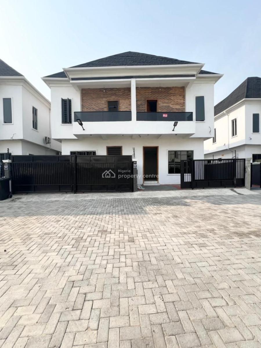 Stunning 4bedroom Semi Detached Duplex + Bq in a Secure Estate, Lekki County Ikota, Lekki, Lagos, Semi-detached Duplex for Sale