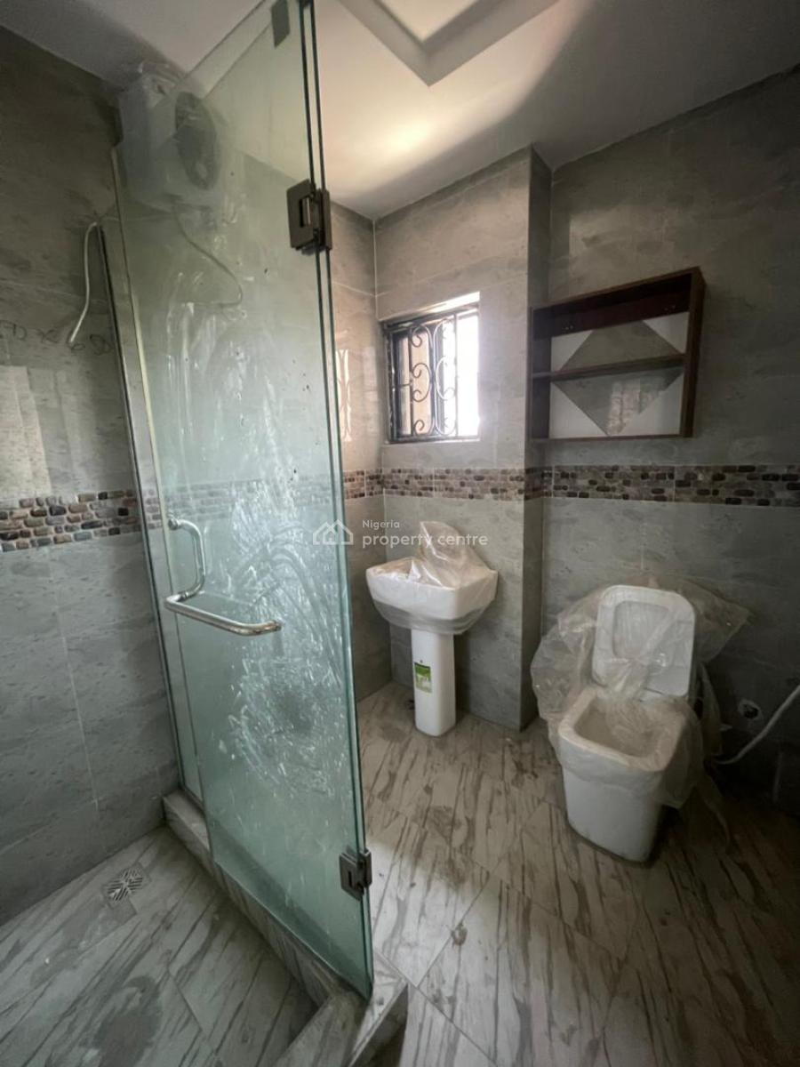 3 Bedroom Terrace Duplex with Bq, Ologolo Lekki, Lekki, Lagos, Terraced Duplex for Rent