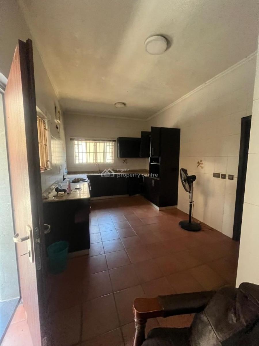 4 Bedroom Semi-detached House, Lekki Phase 1, Lekki, Lagos, Semi-detached Duplex for Rent