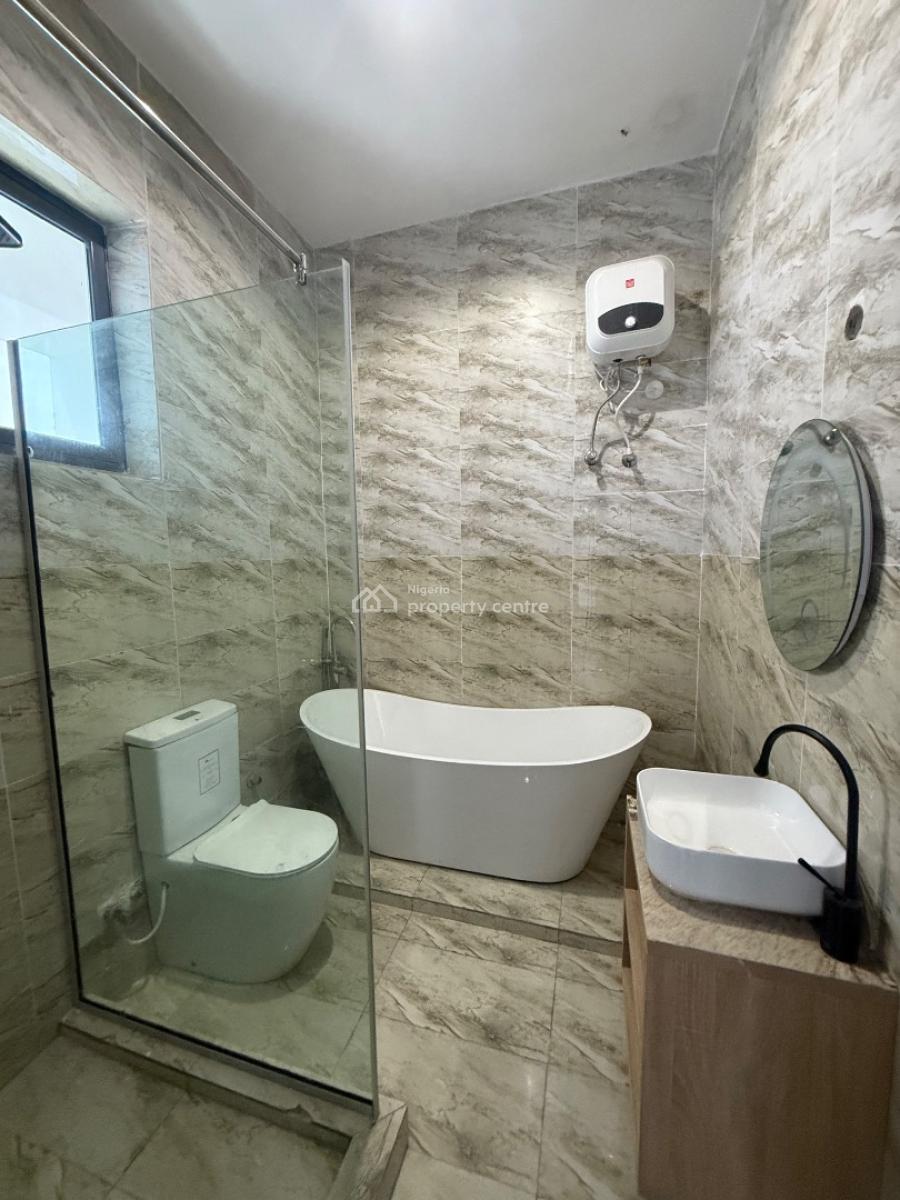 5 Bedroom Semi Detached Duplex with Swimming Pool for Distress, Royal Pine Estate, Orchid Road By Second Toll Gate, Lekki Phase 2, Lekki, Lagos, Semi-detached Duplex for Sale