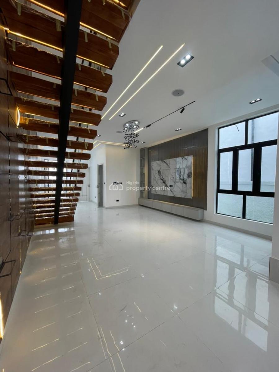 Outstanding Luxury Spacious 5 Bedroom Fully Detached Duplex with Bq, Ikota, Lekki, Lagos, Detached Duplex for Sale