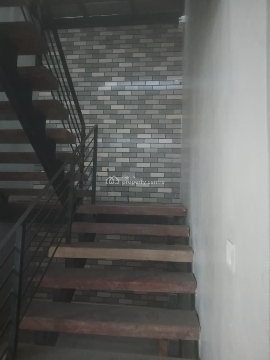a 4 Bedroom Semi-detached Duplex with Bq, Majek, Lekki, Lagos, Semi-detached Duplex for Rent