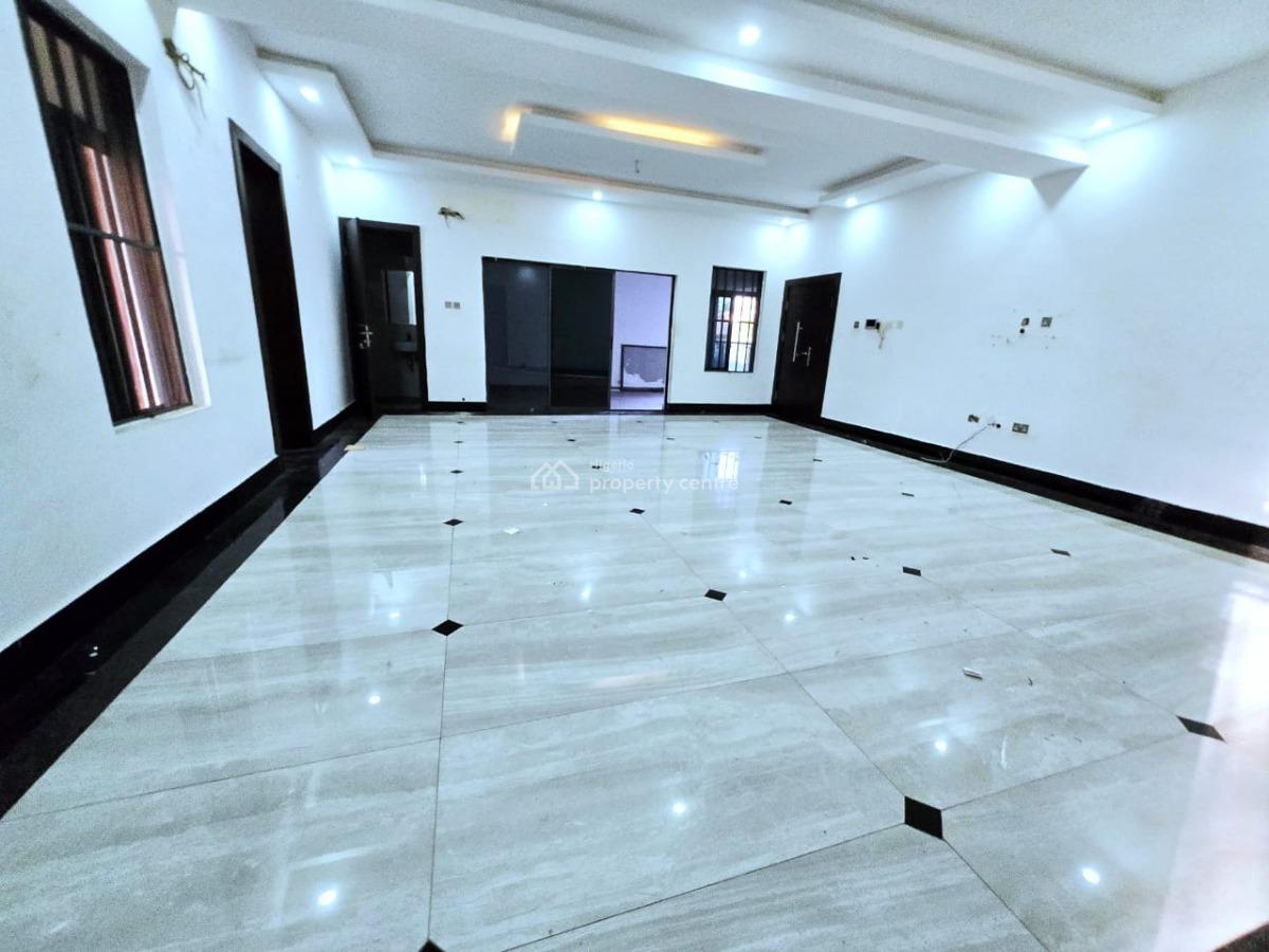 Lovely 3 Bedroom Apartment, Lekki Phase 1, Lekki, Lagos, Flat / Apartment for Rent