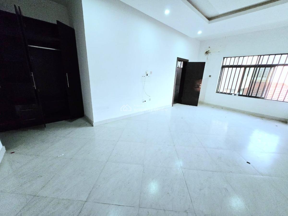 Lovely 3 Bedroom Apartment, Lekki Phase 1, Lekki, Lagos, Flat / Apartment for Rent