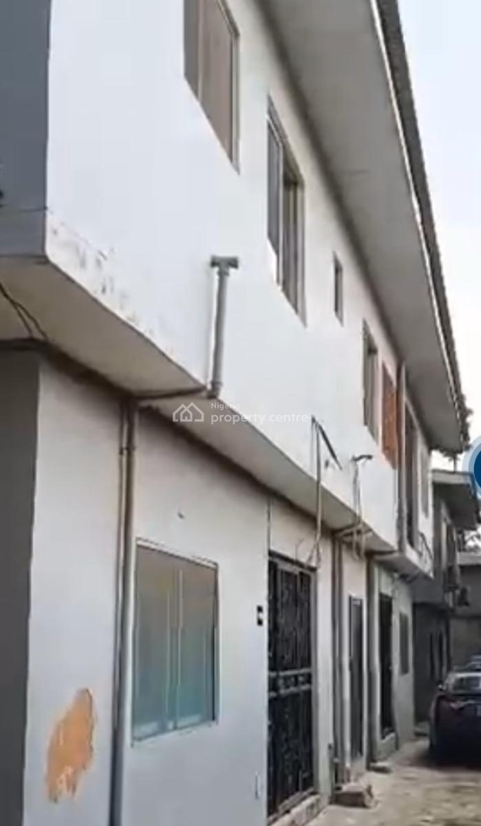 Solid Block of 6 Flats  of 3 Available, Mafoluku, Oshodi, Lagos, Block of Flats for Sale