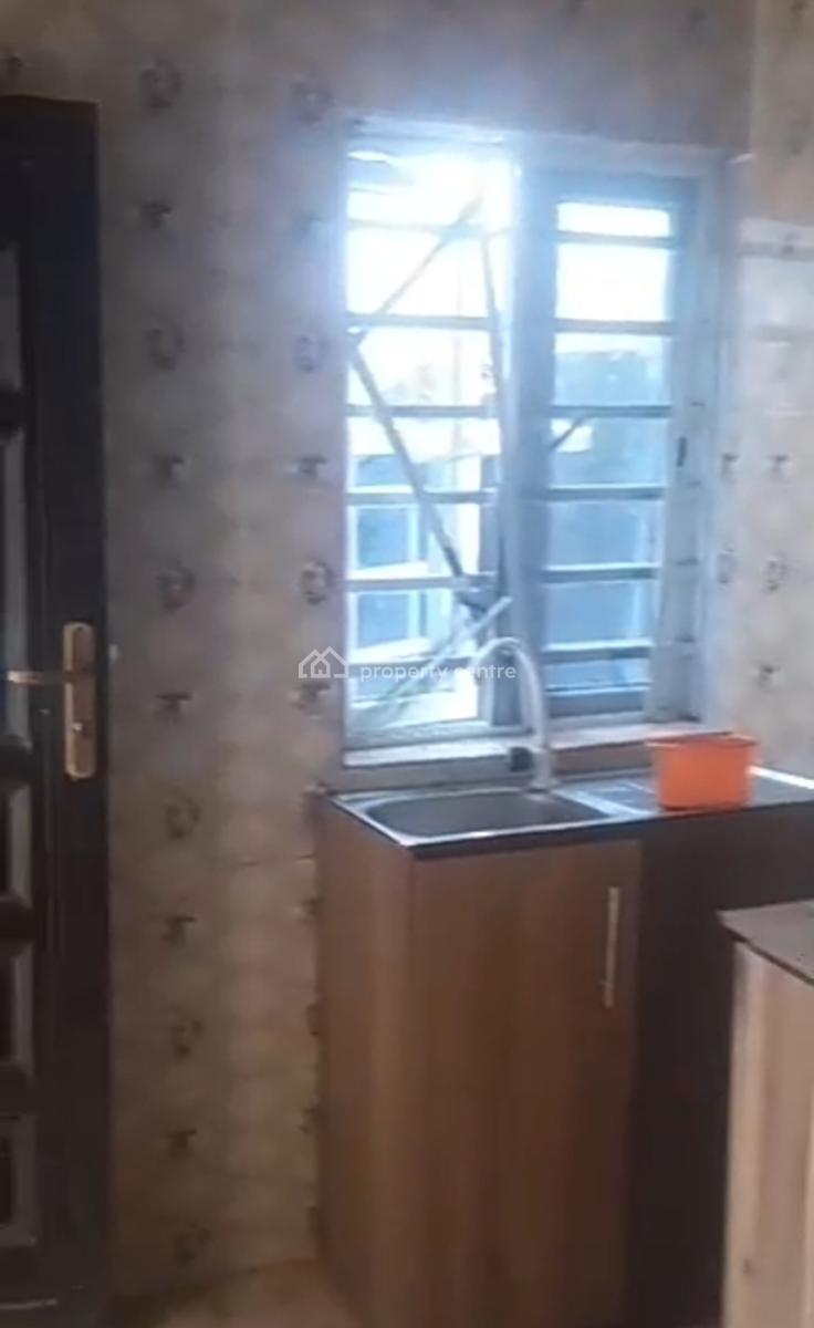 Well Maintained 2 Bedroom Apartment at Ajah { Video}, Marshy Hills Estate,akins Off Addo Road, Ajah, Lagos, Flat / Apartment for Rent