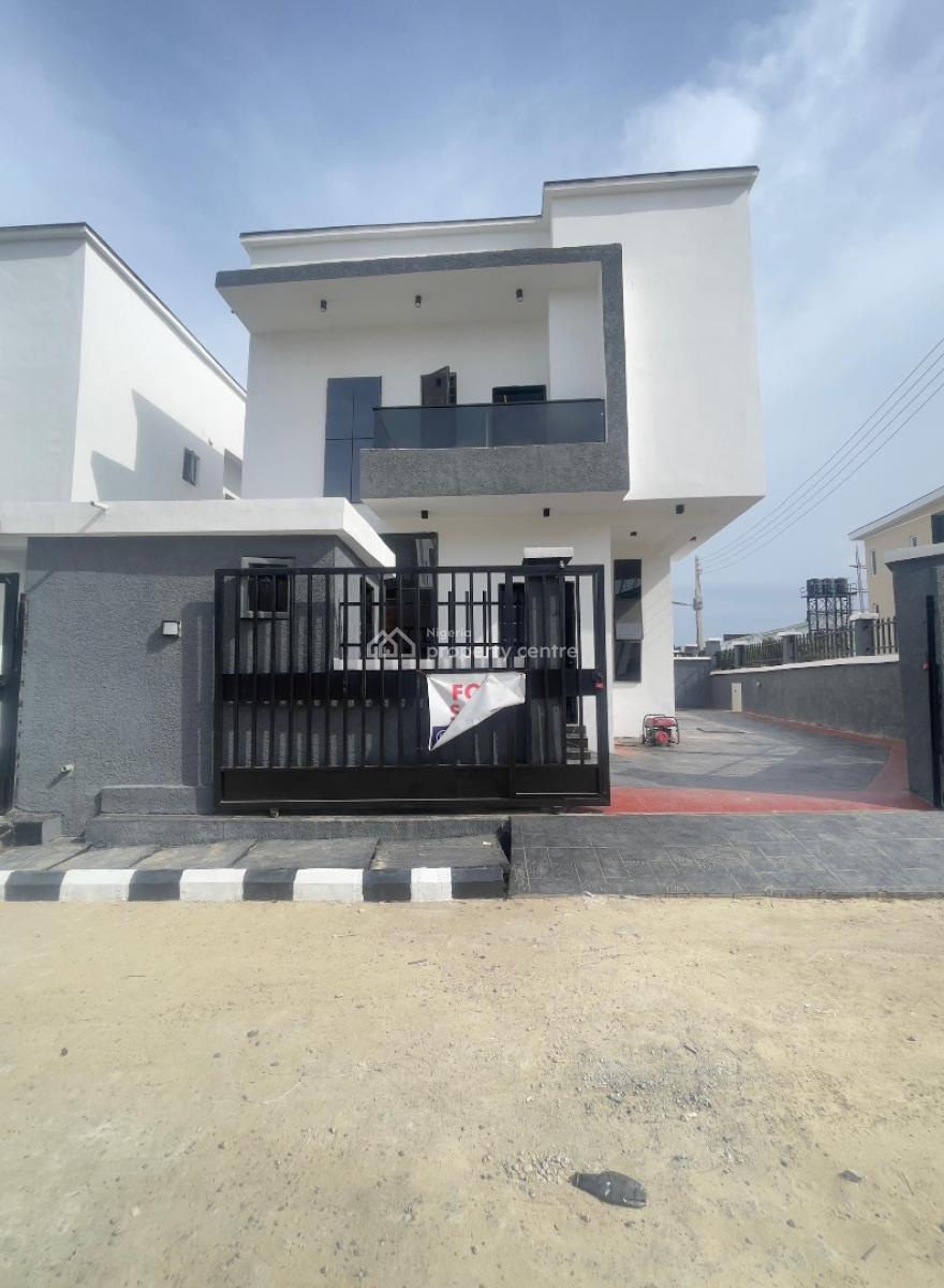 Luxury 4 Bedroom Fully Detached Duplex with a Spacious Living Room, Sangotedo Ajah, Lekki, Lagos, Detached Duplex for Sale