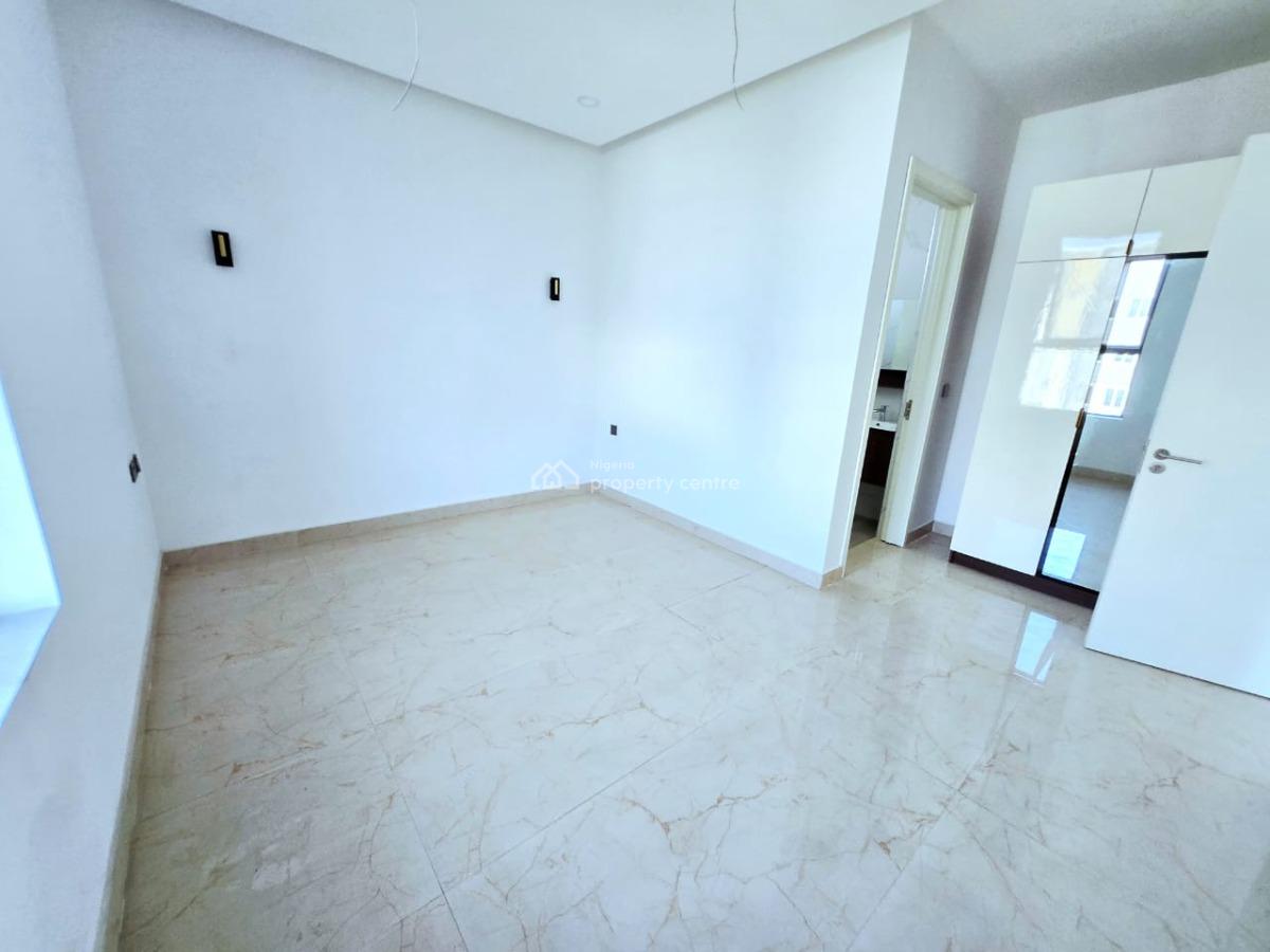 Tastefully Finished Serviced 4 Bedroom Maisonette, Lekki Phase 1, Lekki, Lagos, Terraced Duplex for Sale