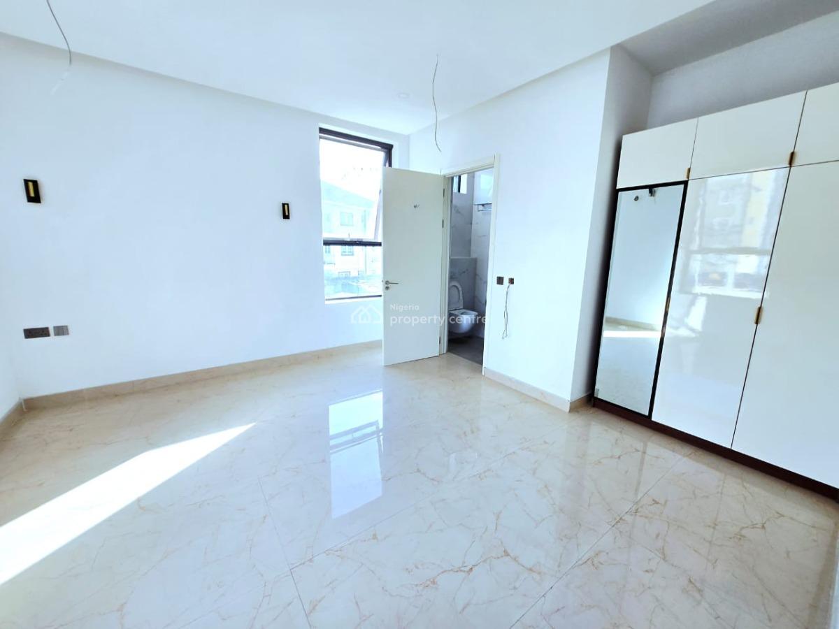 Tastefully Finished Serviced 4 Bedroom Maisonette, Lekki Phase 1, Lekki, Lagos, Terraced Duplex for Sale