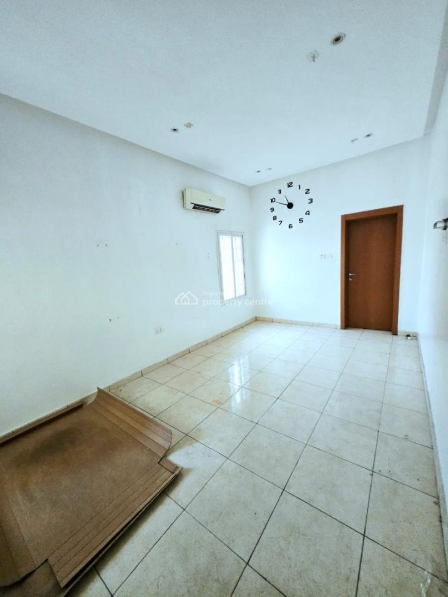 Massive Commercial 5 Bedroom Detached House with 2 Room Bq, Lekki Phase 1, Lekki, Lagos, Detached Duplex for Rent