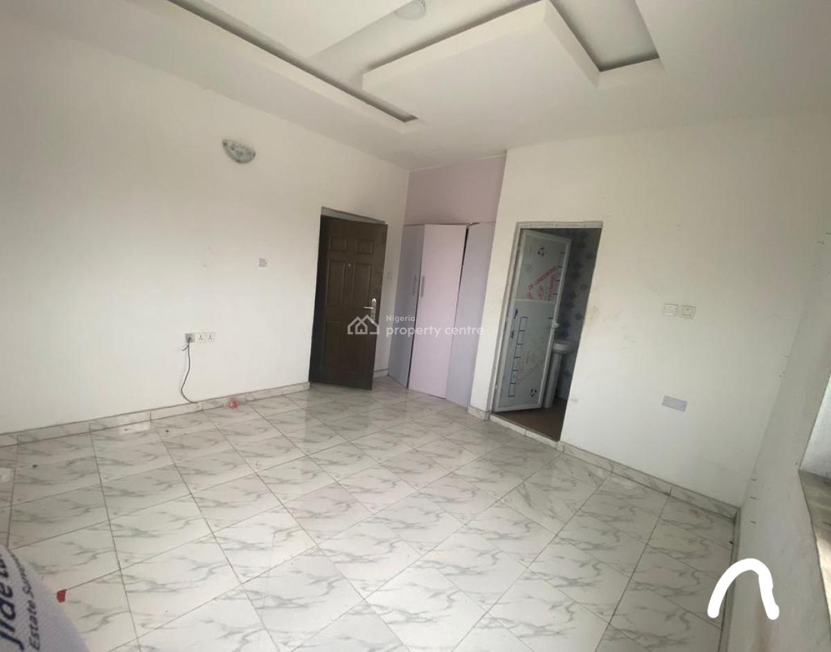 Massive 2bedroom Flat Upstairs, Off Onishion Ibeju-lekki Lagos, Lakowe, Ibeju Lekki, Lagos, Flat / Apartment for Rent