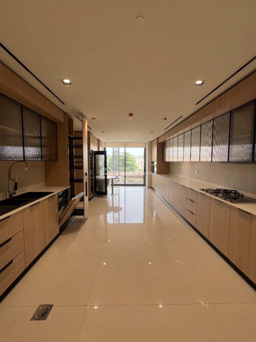 Impeccable 660sqm 4-bedroom High Rise Apartment, Victoria Island (vi), Lagos, Flat / Apartment for Sale