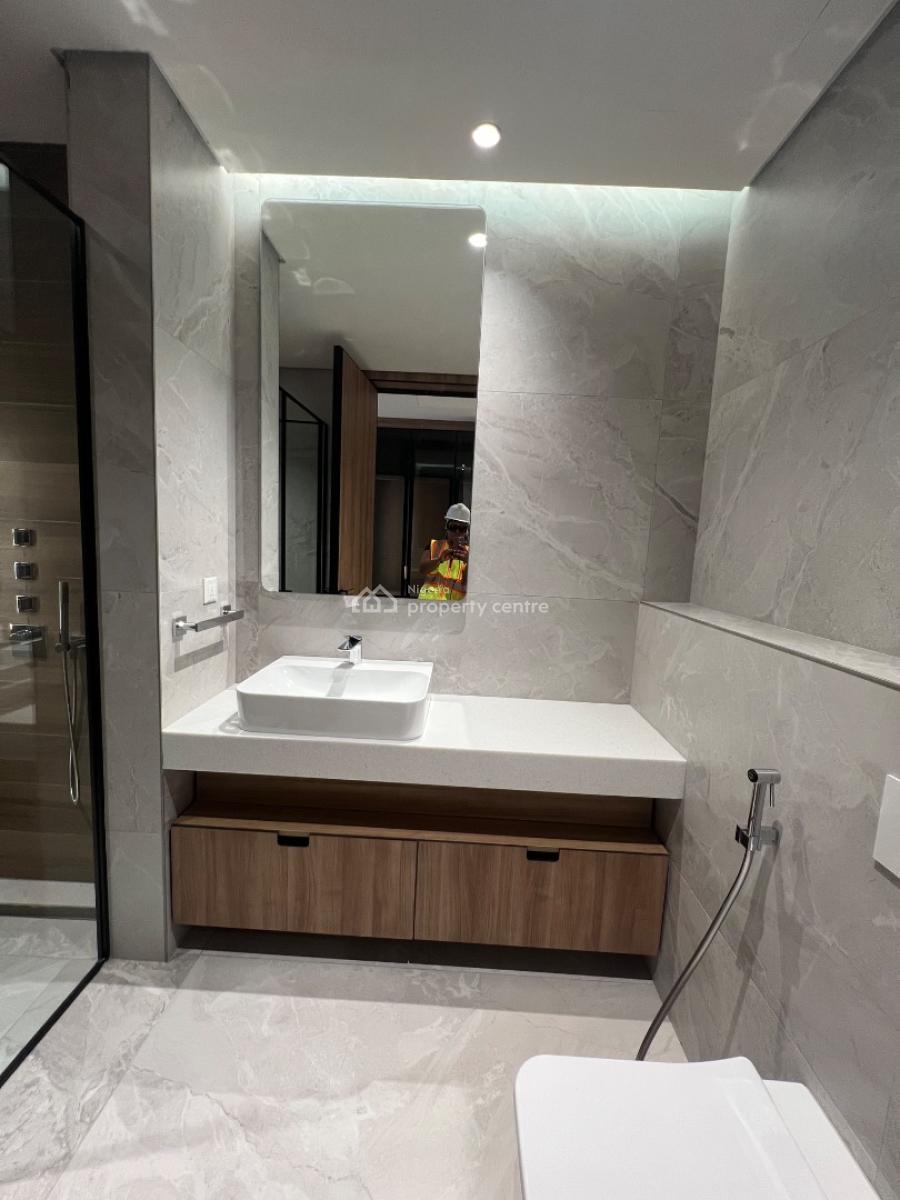 Impeccable 660sqm 4-bedroom High Rise Apartment, Victoria Island (vi), Lagos, Flat / Apartment for Sale