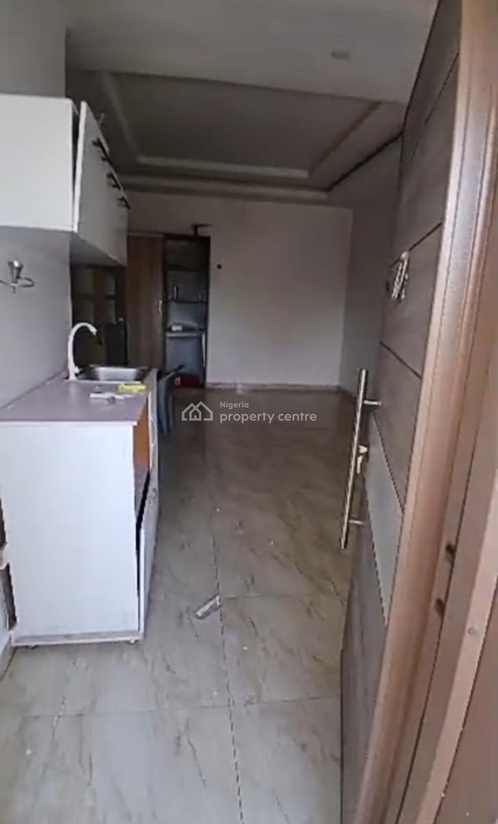 Spacious Room Selfcon with Mini Kitchen & Balcony,{ Video}, Carlton Gate Estate Chevron, Lekki, Lagos, Self Contain (single Rooms) for Rent