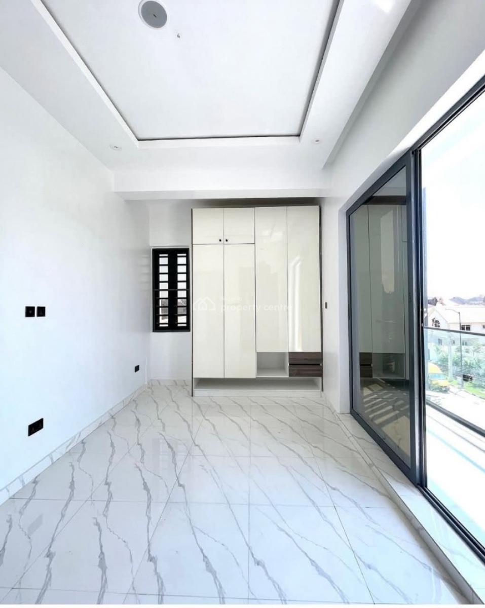 Luxury 3 Bedrooms Apartment with a Room Staff Quarter, Banana Island, Ikoyi, Lagos, Flat / Apartment for Rent