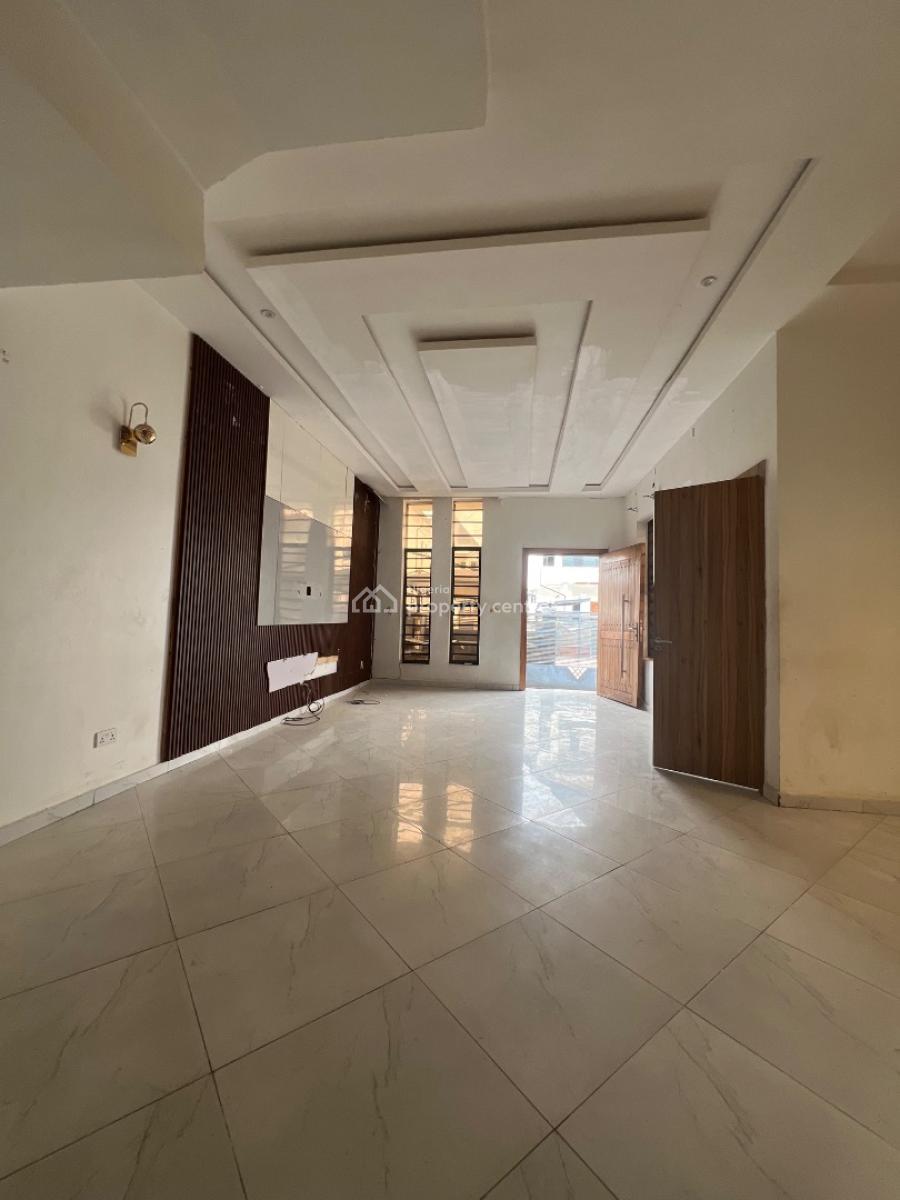 Well Built 4bedroom Semi Detached Duplex, Orchid Road, Lekki, Lagos, Semi-detached Duplex for Rent