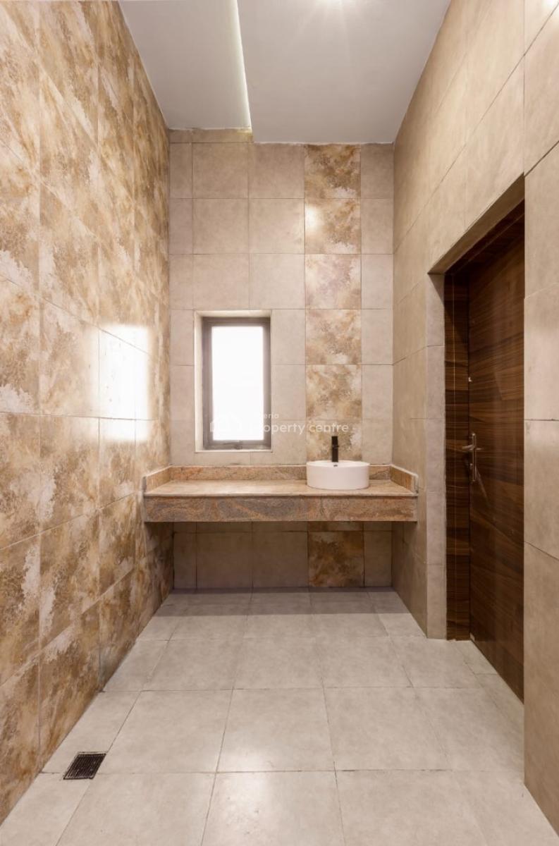 Standard 3 Bedroom Apartment with Bq, Mpape, Maitama Extension, Maitama 2, Maitama District, Abuja, Block of Flats for Sale