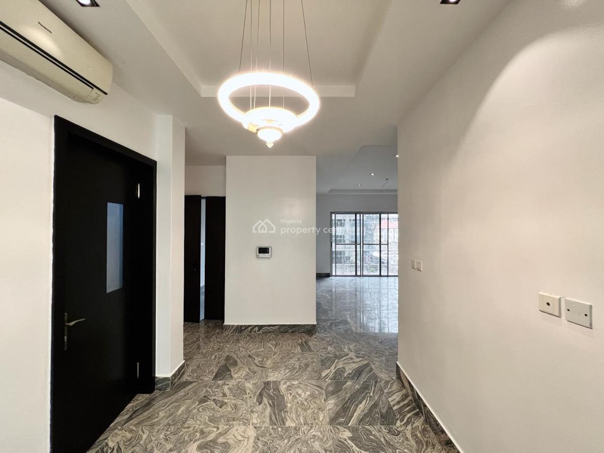 Luxury Three Bedroom Apartment, Lekki Phase 1, Lekki, Lagos, Flat / Apartment for Rent
