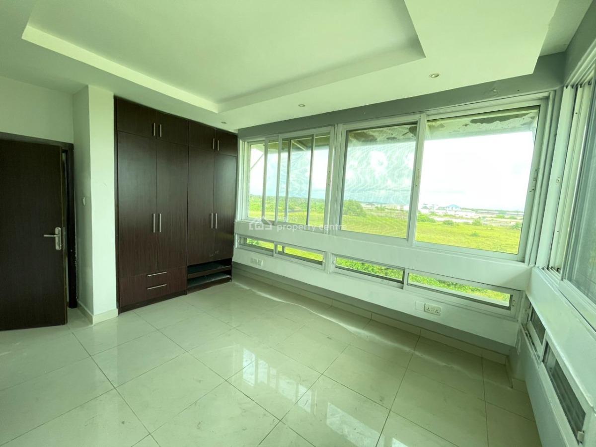 Spacious 3-bedroom Apartment, Sangotedo, Ajah, Lagos, Flat / Apartment for Sale