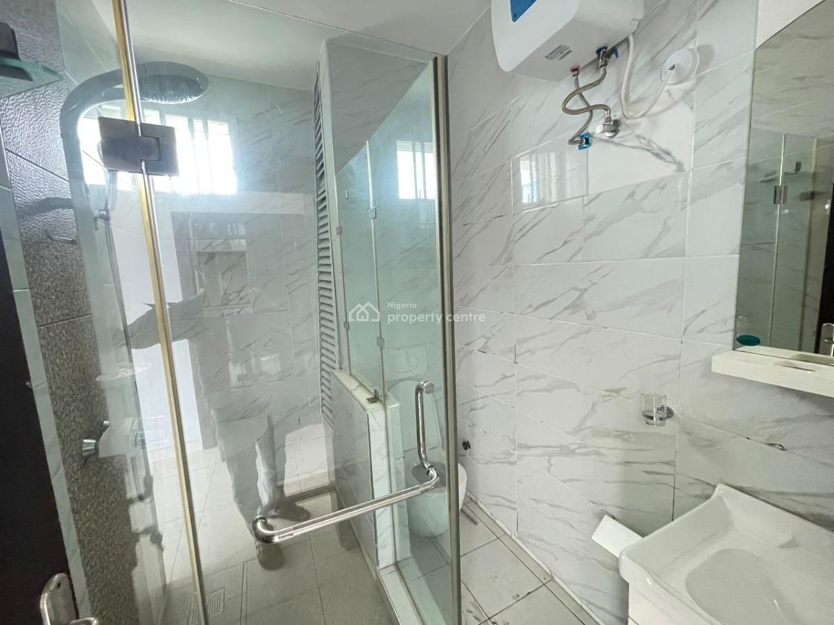 Spacious 3-bedroom Apartment, Sangotedo, Ajah, Lagos, Flat / Apartment for Sale