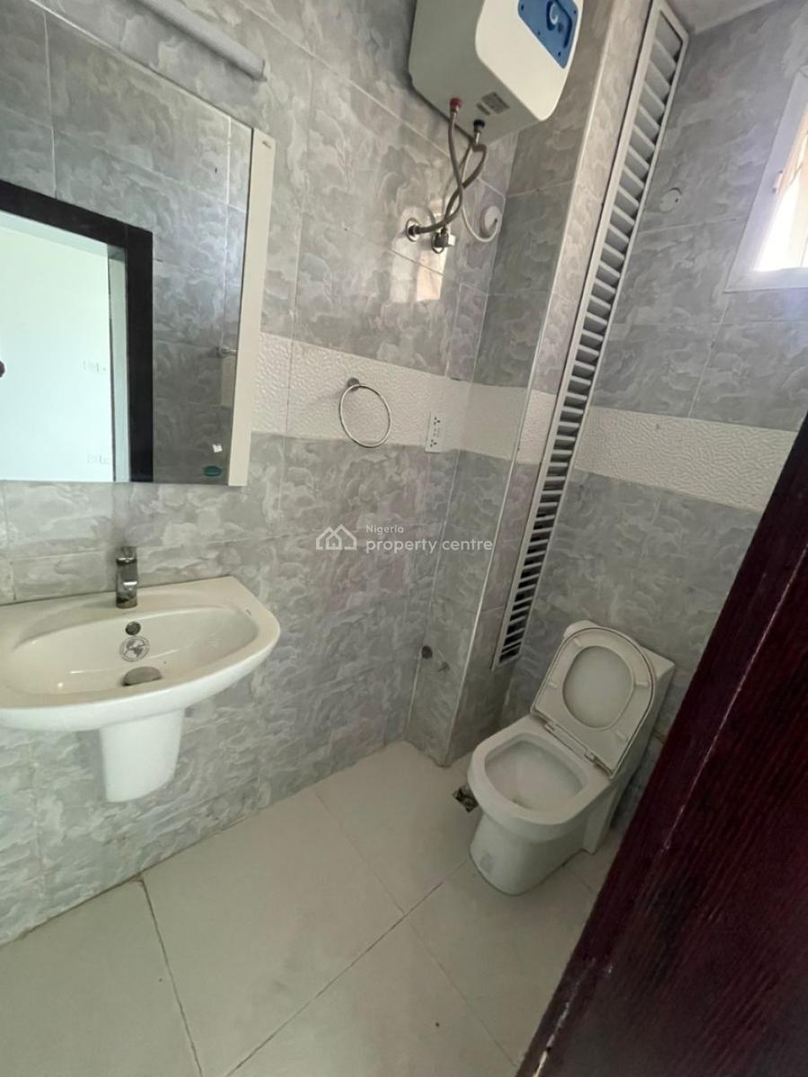 Spacious 3-bedroom Apartment, Sangotedo, Ajah, Lagos, Flat / Apartment for Sale