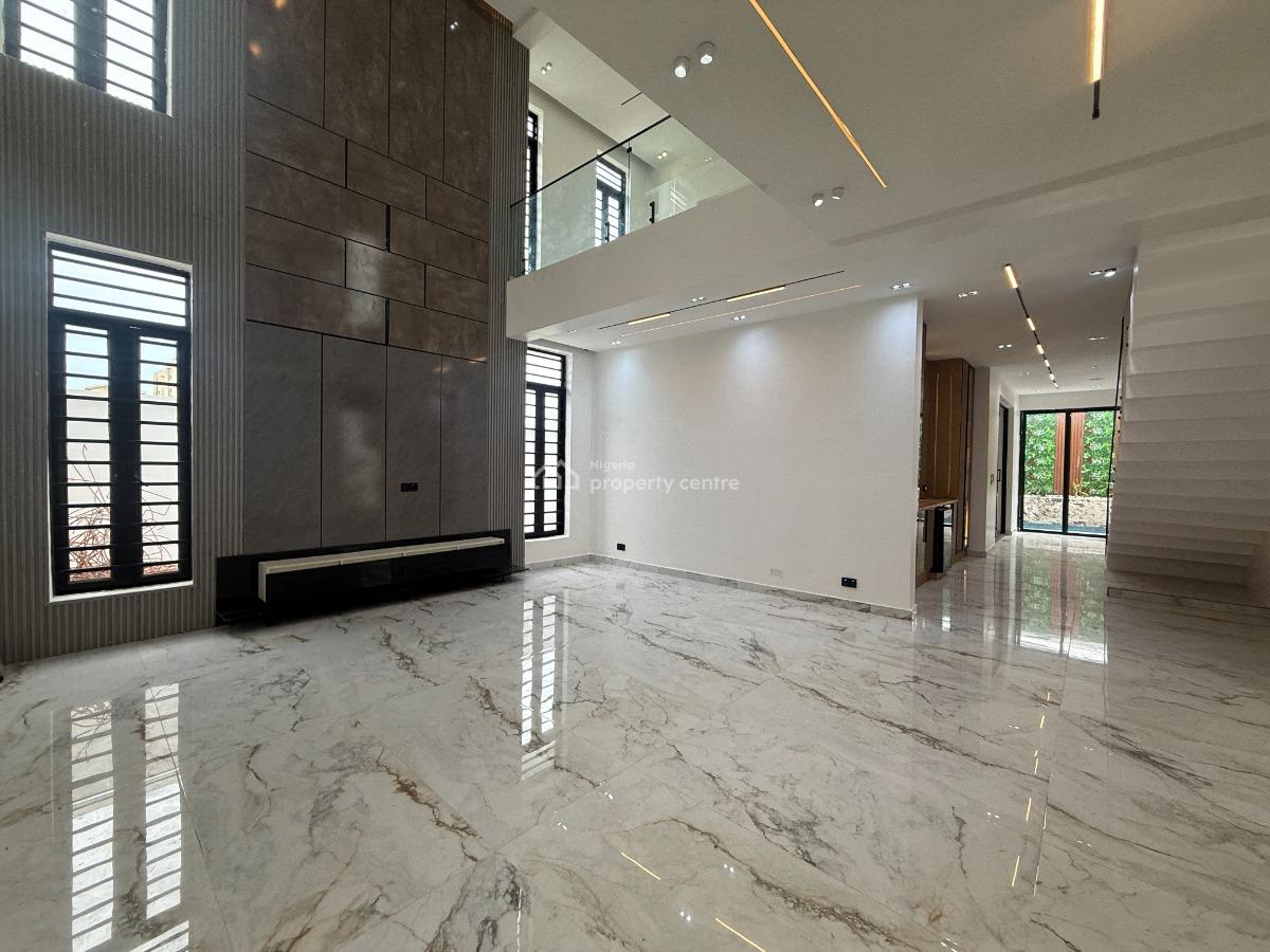 5 Bedroom Detached Available, Lekki Phase 1, Lekki, Lagos, Detached Duplex for Sale