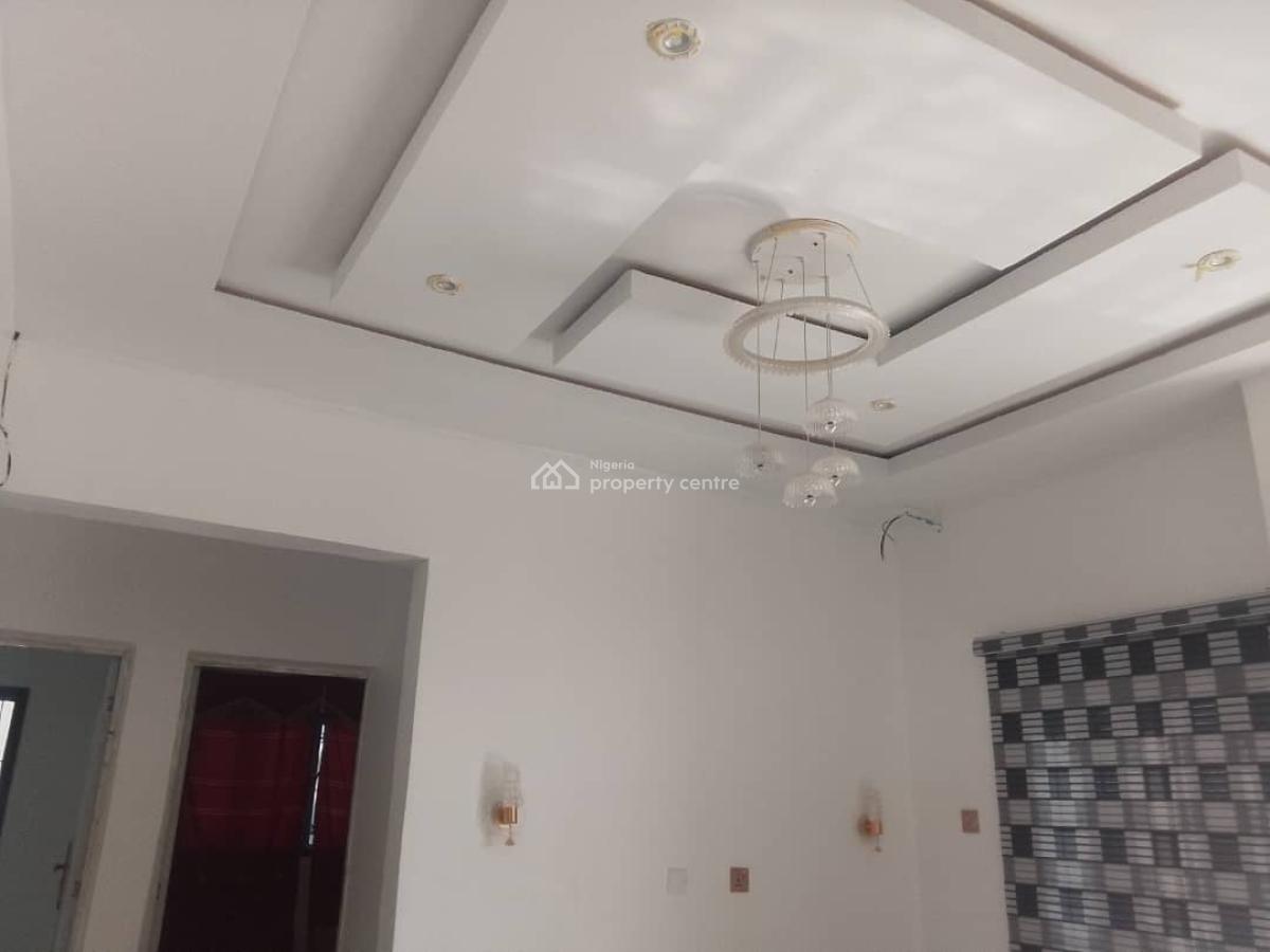 New 3 Bedroom Flat 1st Floor, By Sunrise Buzzard Road, Guzape District, Abuja, Flat / Apartment for Rent