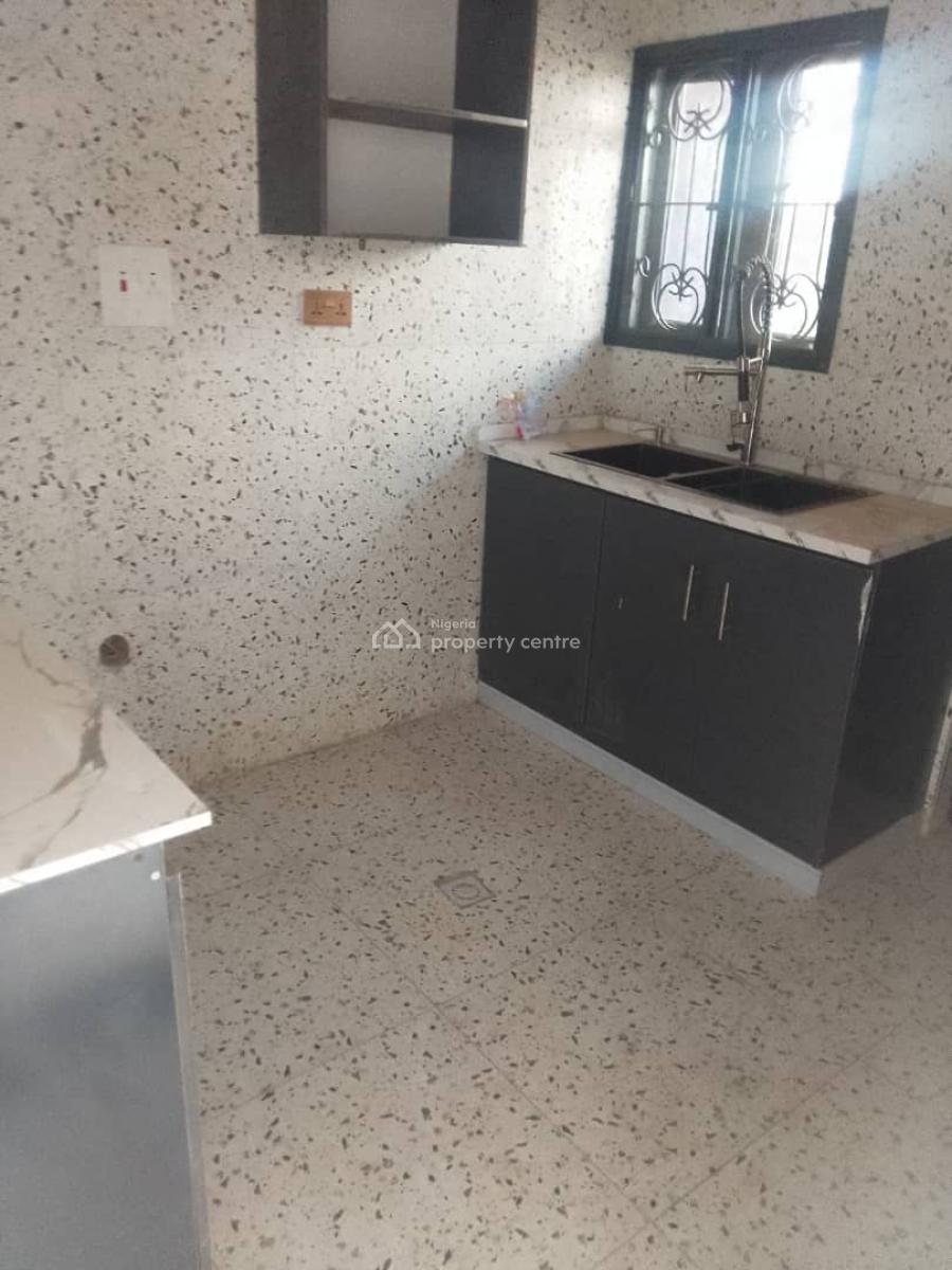 New 3 Bedroom Flat 1st Floor, By Sunrise Buzzard Road, Guzape District, Abuja, Flat / Apartment for Rent