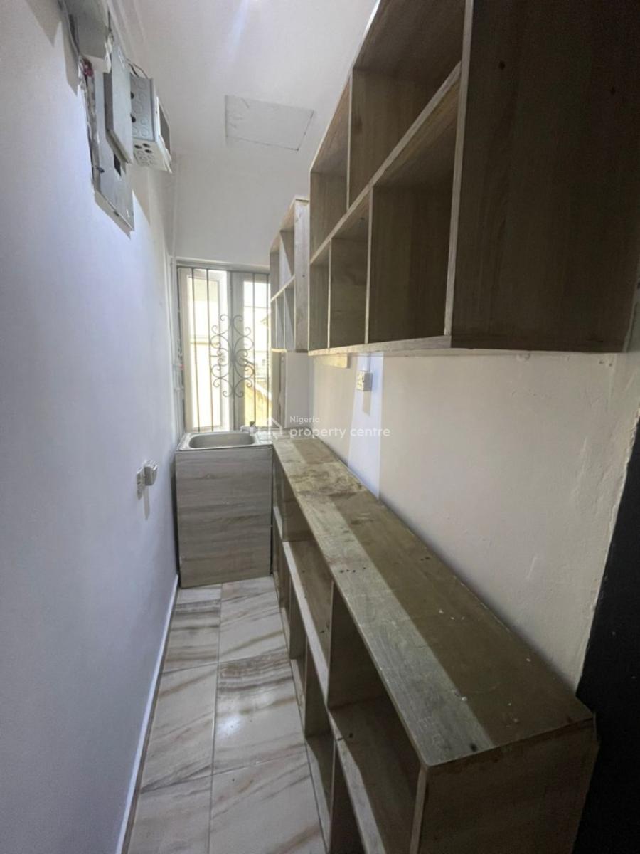 Spacious Self Contain Room, Ikate Elegushi, Lekki, Lagos, Self Contain (single Rooms) for Rent