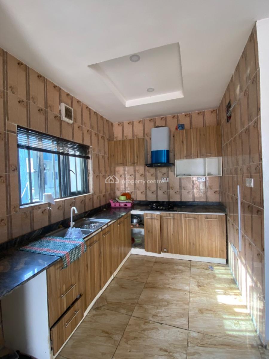 Luxury Massive Mini Flat with Big Balcony /bath Tub, Ilasan Ikate , Luxury Mini Flat, Massive Balcony /bath Tub, Ilasan, Lekki, Lagos, Mini Flat (room and Parlour) for Rent