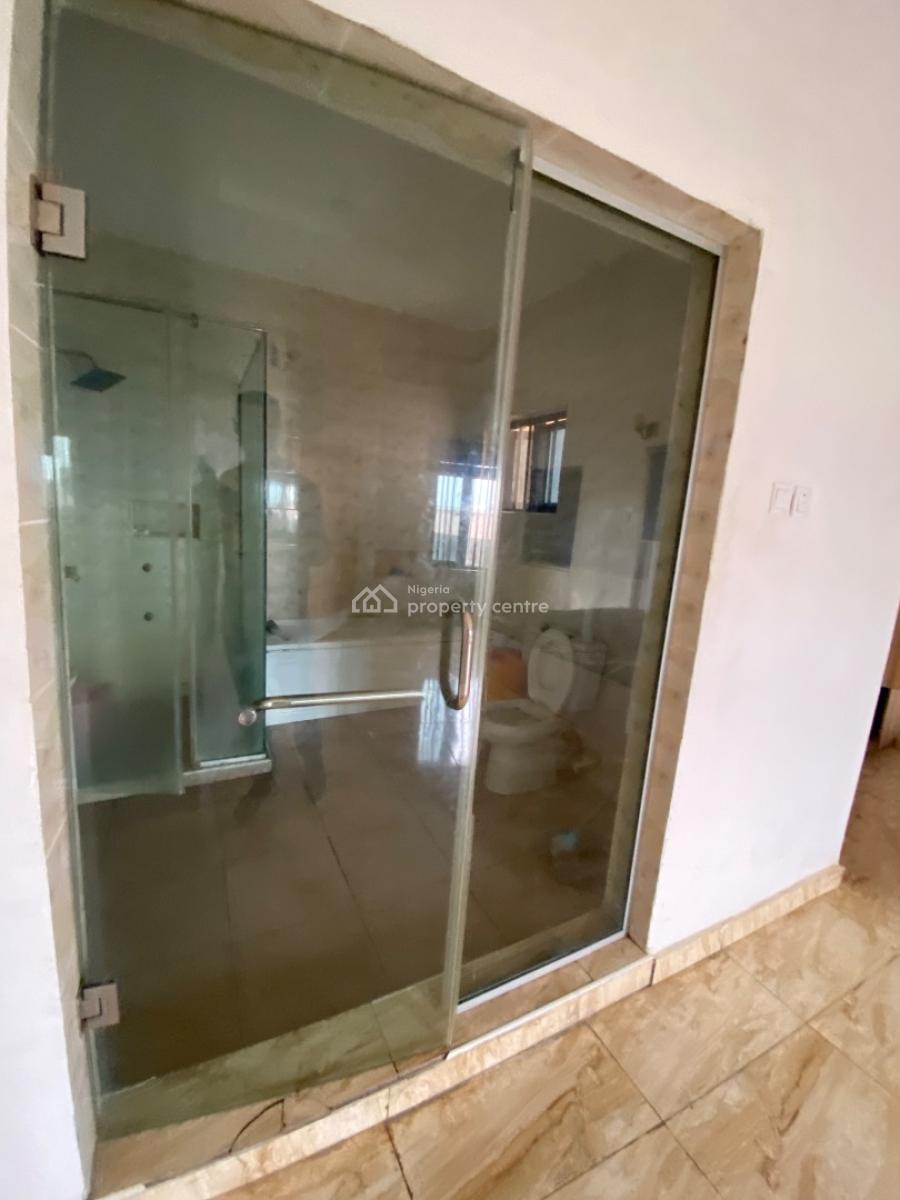Luxury Massive Mini Flat with Big Balcony /bath Tub, Ilasan Ikate , Luxury Mini Flat, Massive Balcony /bath Tub, Ilasan, Lekki, Lagos, Mini Flat (room and Parlour) for Rent