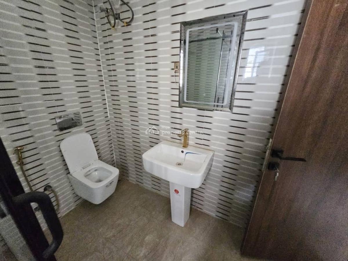 5 Bedrooms Detached Duplex with Two Rooms Bq at Gwarimpa Estate Abuja, Gwarimpa Extension,by Charly Boys Side,fct, Gwarinpa, Abuja, Detached Duplex for Sale