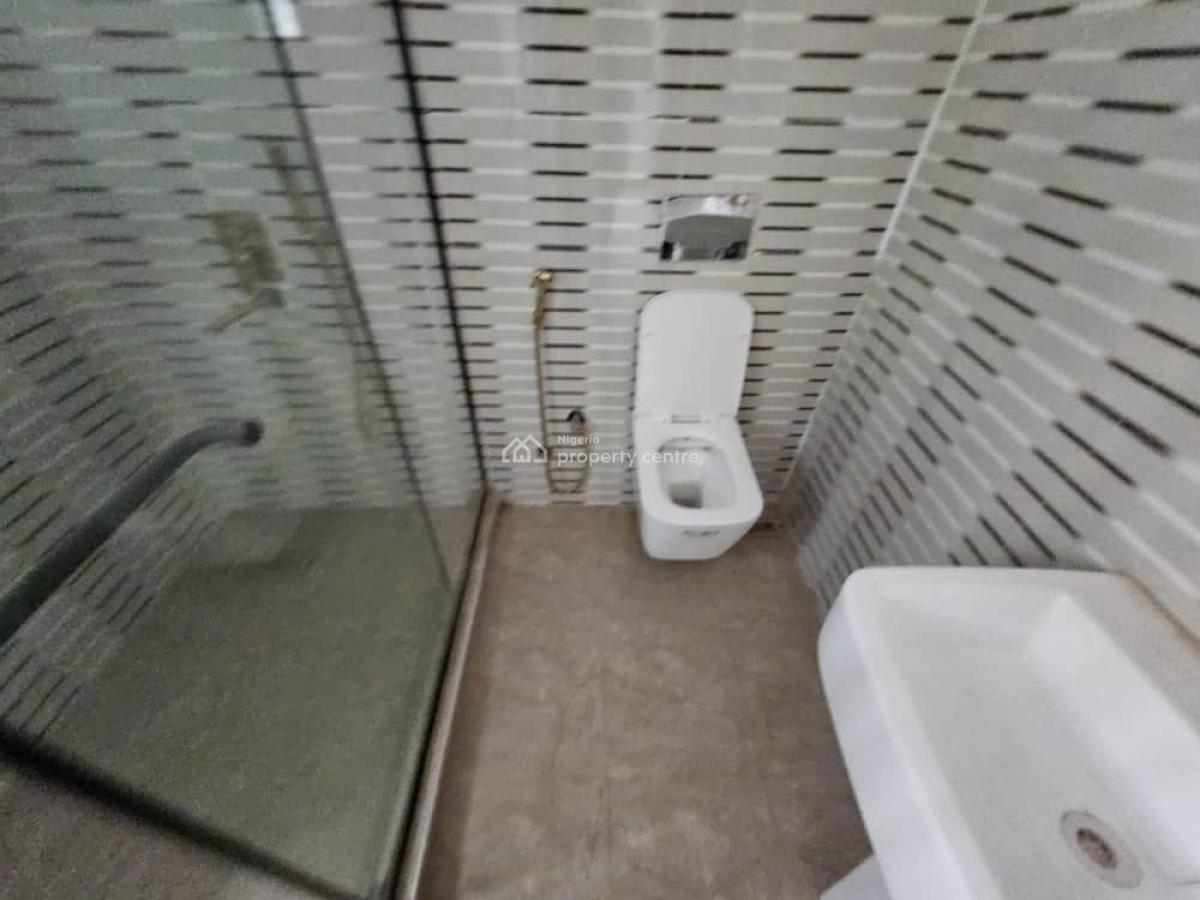 5 Bedrooms Detached Duplex with Two Rooms Bq at Gwarimpa Estate Abuja, Gwarimpa Extension,by Charly Boys Side,fct, Gwarinpa, Abuja, Detached Duplex for Sale