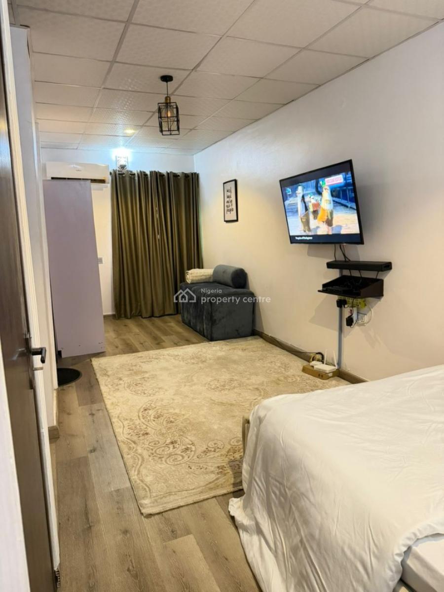 Private Self Contain Apartment, Emmanuel Adebayo Close. Lekki 1, Lekki Phase 1, Lekki, Lagos, Self Contain (single Rooms) Short Let