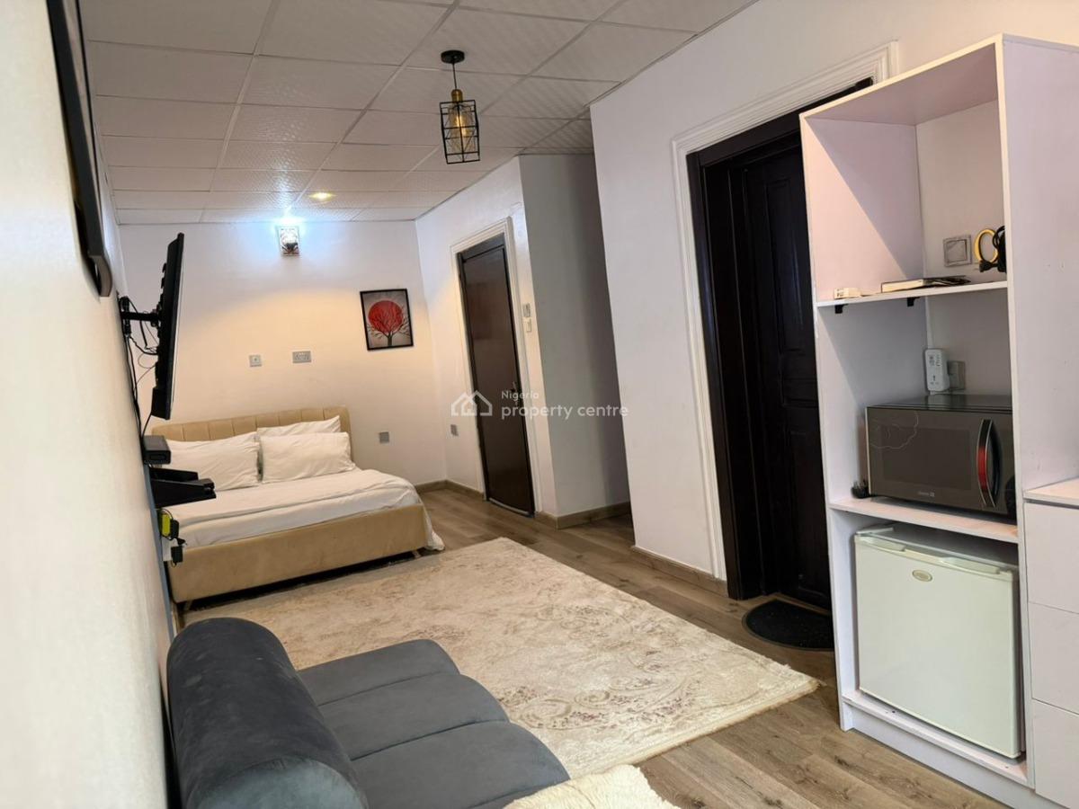 Private Self Contain Apartment, Emmanuel Adebayo Close. Lekki 1, Lekki Phase 1, Lekki, Lagos, Self Contain (single Rooms) Short Let