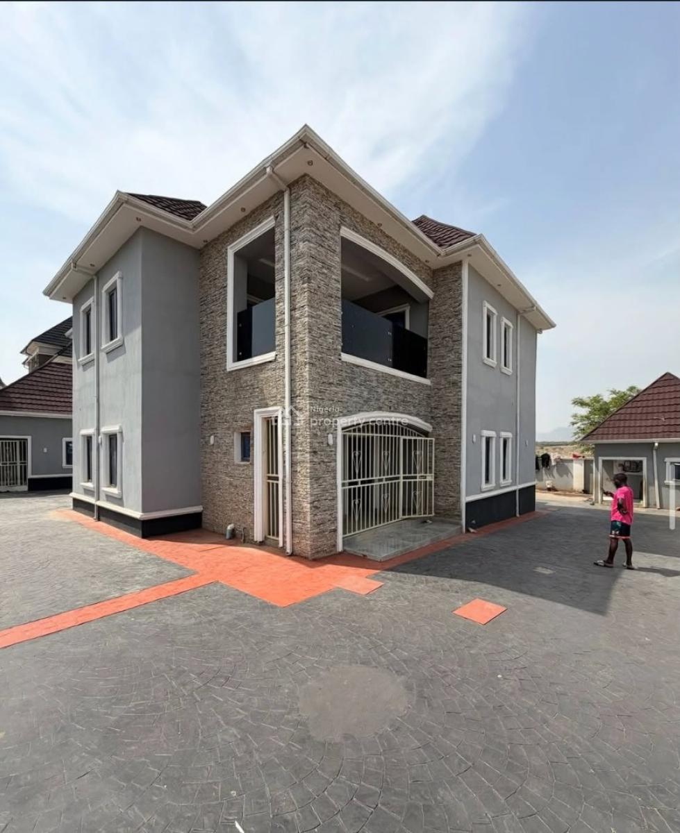 4 Bedroom Duplex Within an Estate, Life Camp, Life Camp, Abuja, Flat / Apartment for Rent