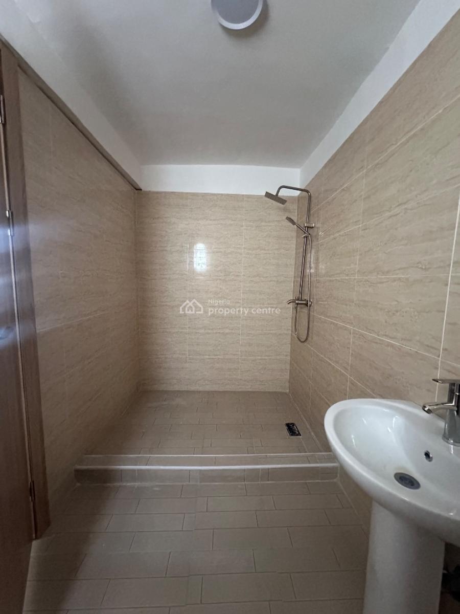 Fully Furnished 1 Bedroom Penthouse with Rooftop Terrace, Lekki Peninsula Scheme 2, Lekki, Lagos, Flat / Apartment for Rent