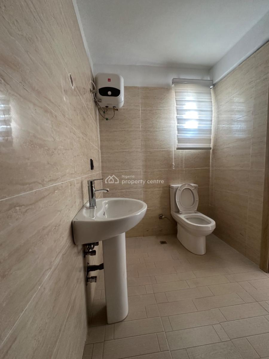 Fully Furnished 1 Bedroom Penthouse with Rooftop Terrace, Lekki Peninsula Scheme 2, Lekki, Lagos, Flat / Apartment for Rent