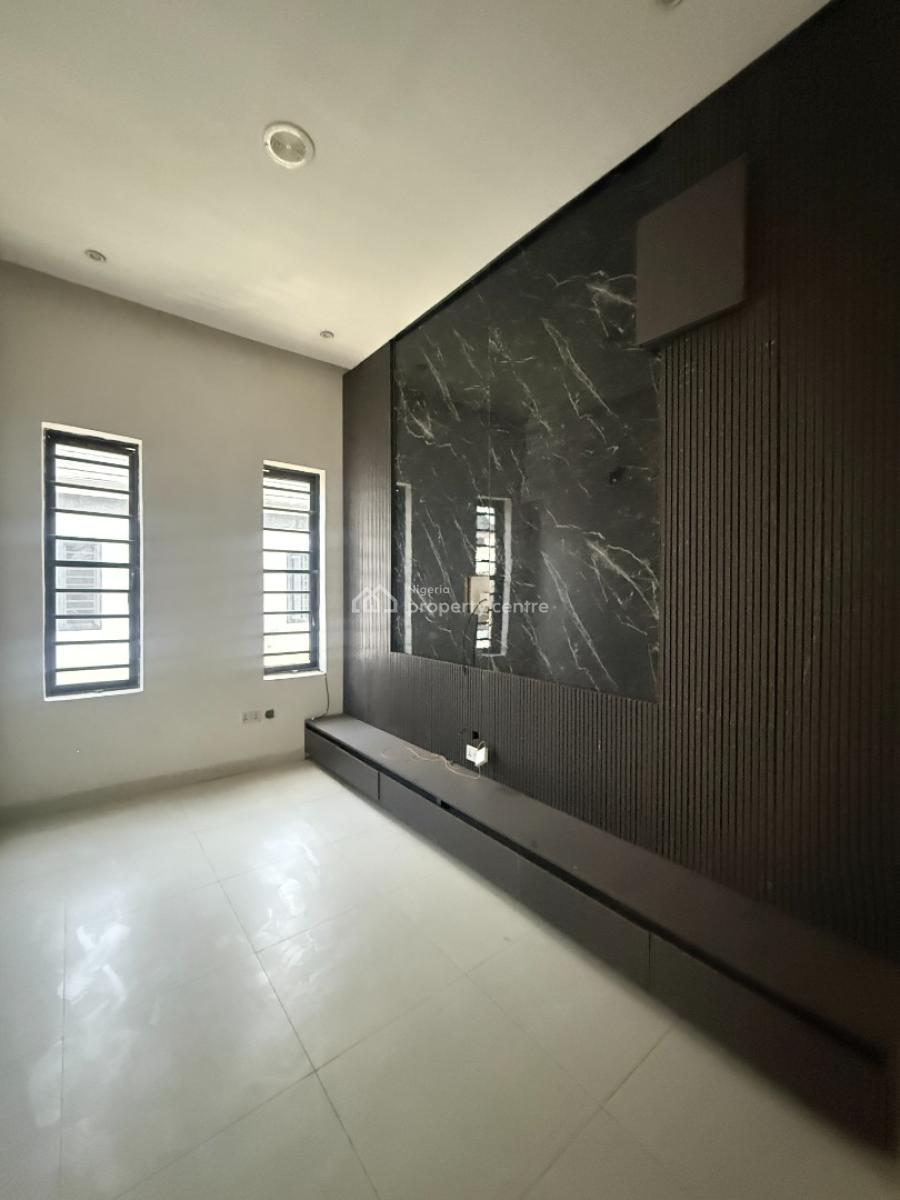 4 Bedroom Semi-detached Available, Lekki Phase 2, Lekki, Lagos, Semi-detached Duplex for Sale