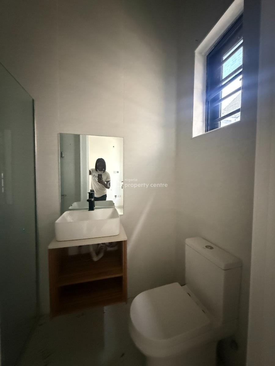 4 Bedroom Semi-detached Available, Lekki Phase 2, Lekki, Lagos, Semi-detached Duplex for Sale