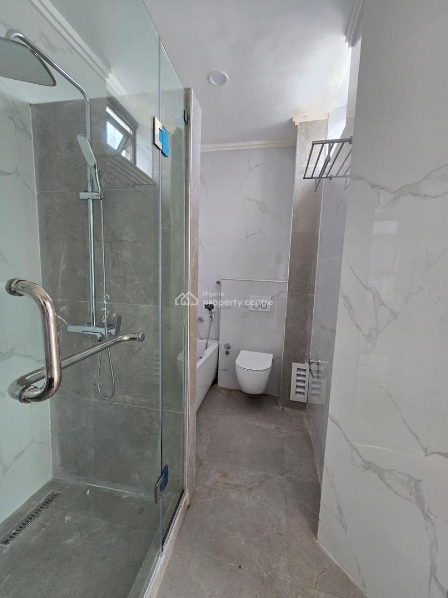 Beautiful 4 Bedroom Maisonette with Boys Quarters, Lekki Phase 1, Lekki, Lagos, Block of Flats for Sale