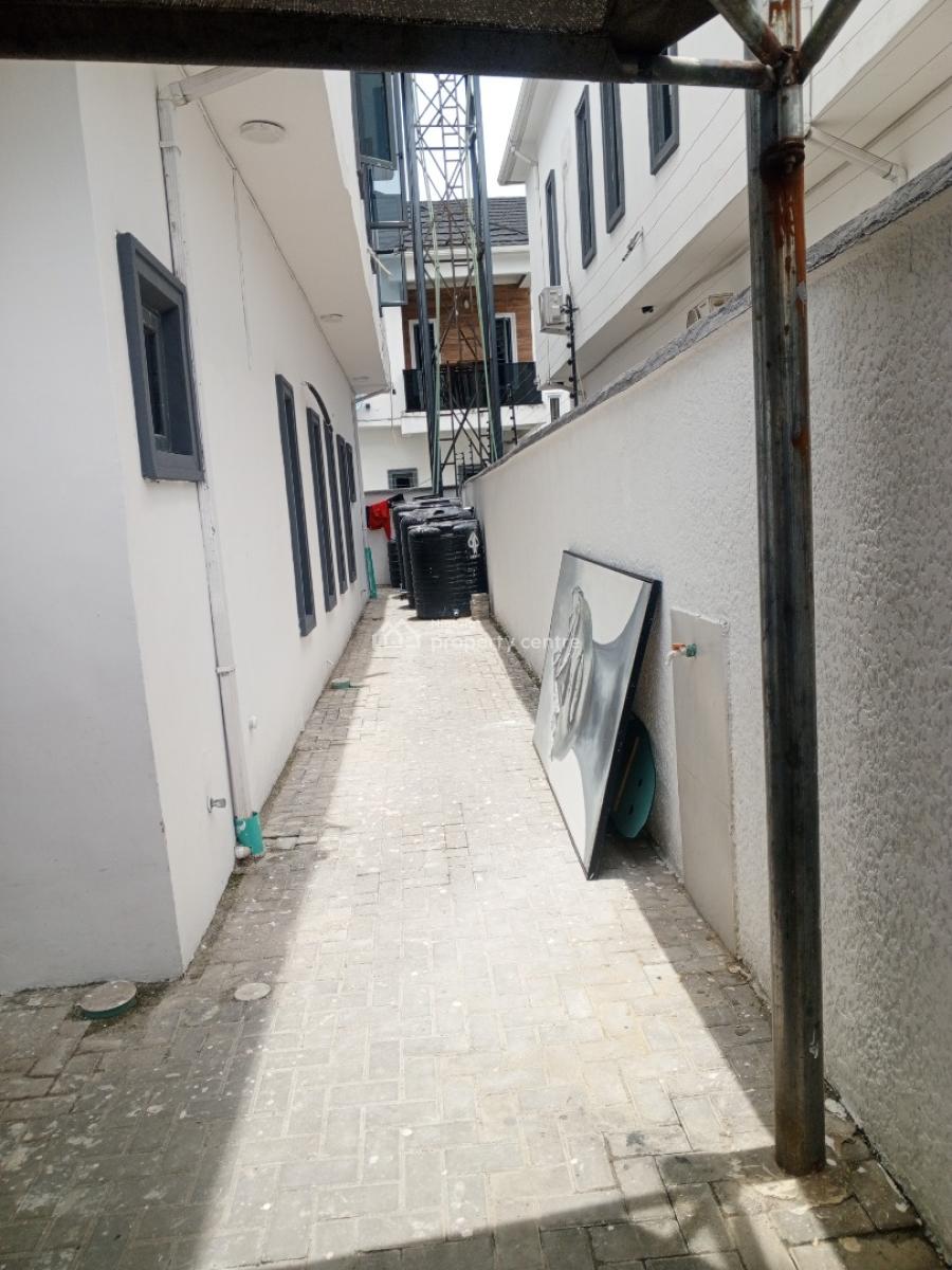 Self Service4 Bedroom Semi Detached House with Bq in a Secured Estate, Ikate Elegushi, Lekki, Lagos, Semi-detached Duplex for Rent
