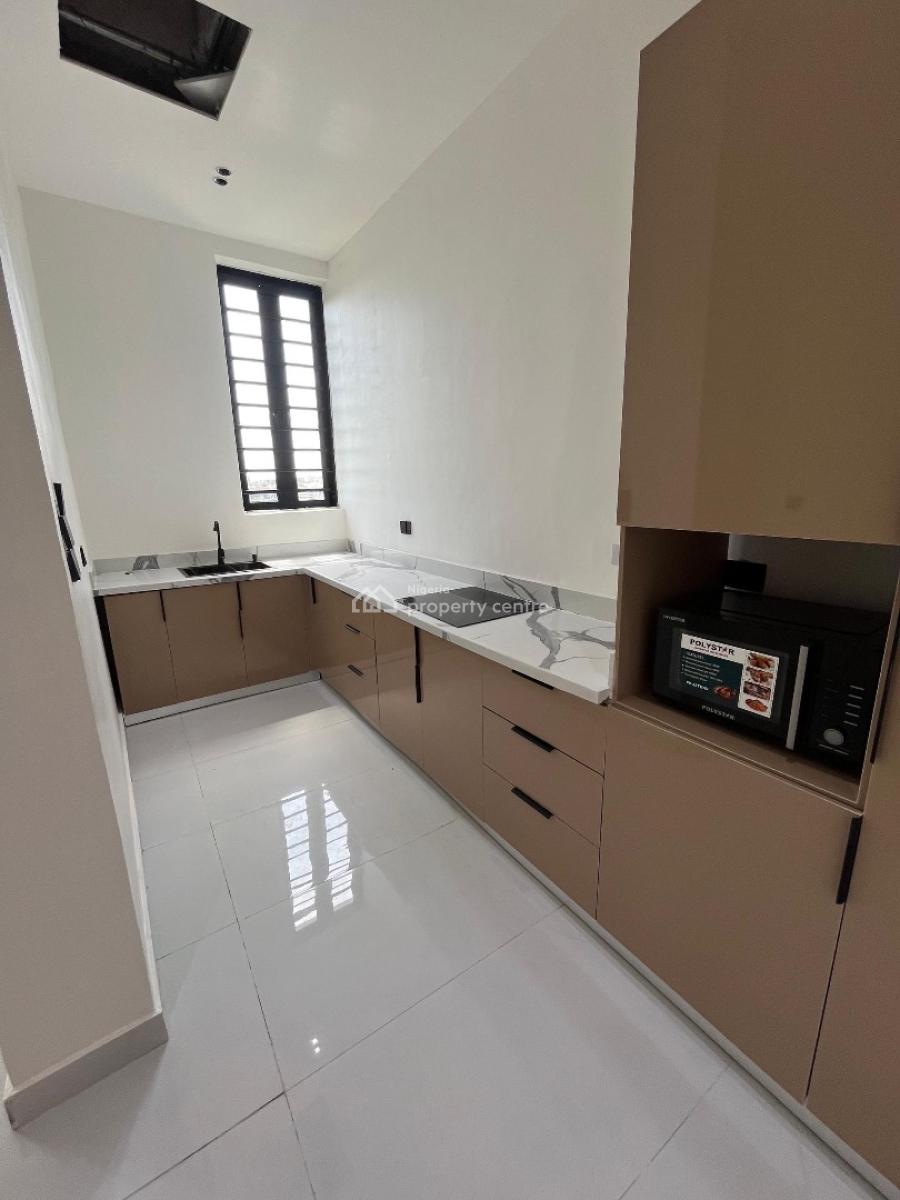 Luxury 5 Bedroom Home with Pool, Lekki Phase 1, Lekki, Lagos, Detached Duplex for Sale