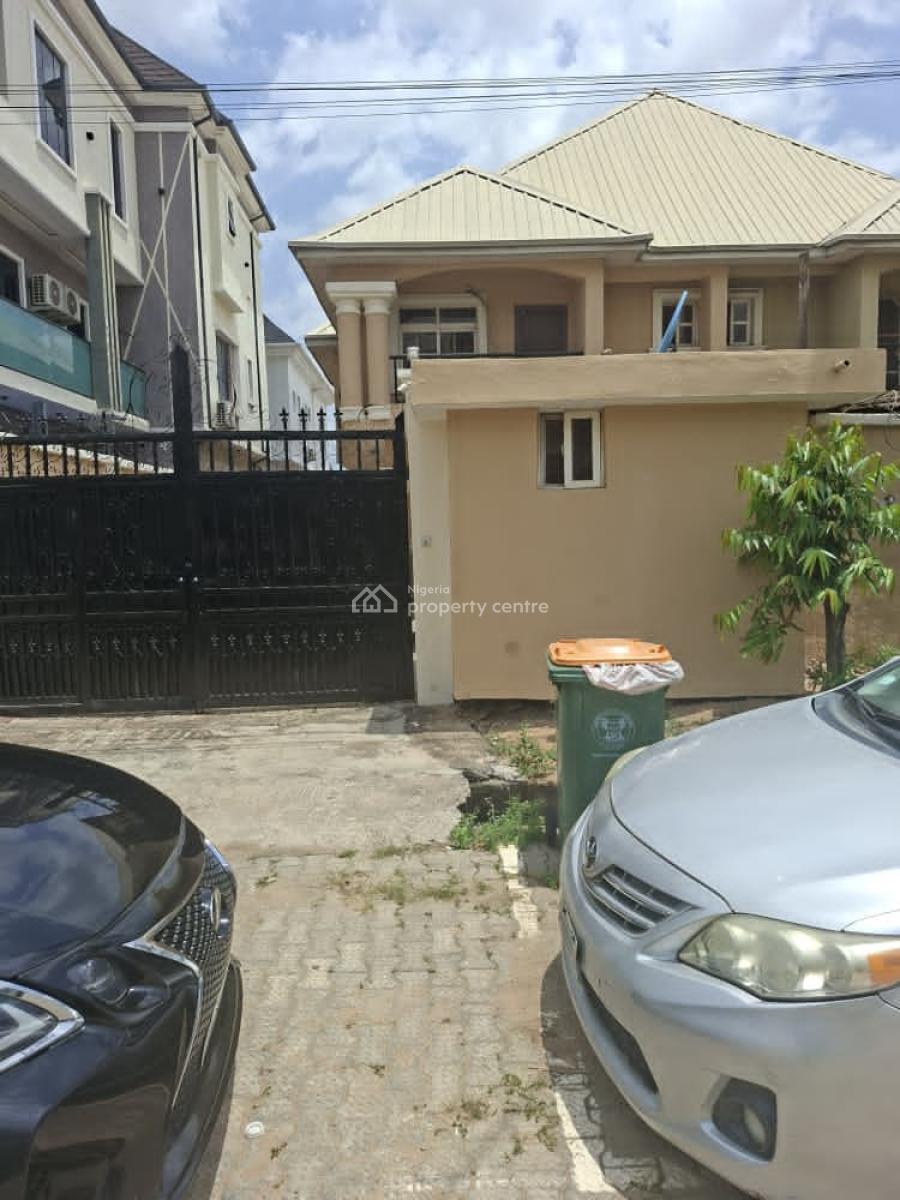 5 Bedroom Semi Detached Duplex with Bq, Gra Phase 1, Magodo, Lagos, Semi-detached Duplex for Sale