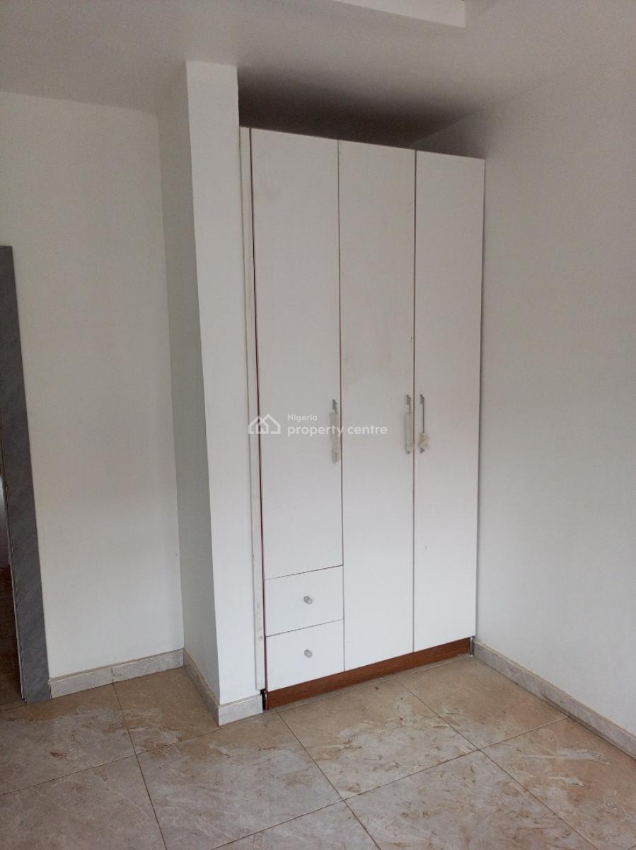 The Executive Suite Newly 2bedroom Flat, Millionaire Hangout Very Close to Express, Magboro, Ogun, Flat / Apartment for Rent