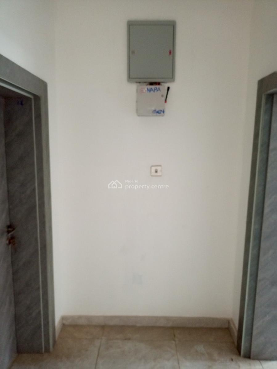 The Executive Suite Newly 2bedroom Flat, Millionaire Hangout Very Close to Express, Magboro, Ogun, Flat / Apartment for Rent