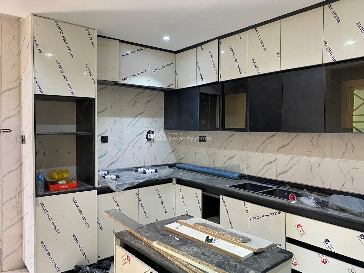 Renovated Three Bedrooms Flat with Bq, Within an Estate, Mabushi, Abuja, Flat / Apartment for Rent